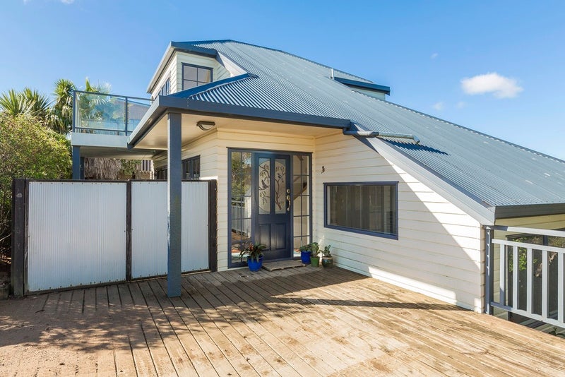 38 Albert Crescent, Ostend, Waiheke Island - Carousel 2