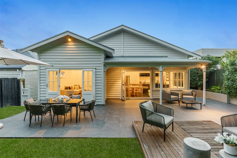 47 Sentinel Road, Herne Bay, Auckland - Carousel 2