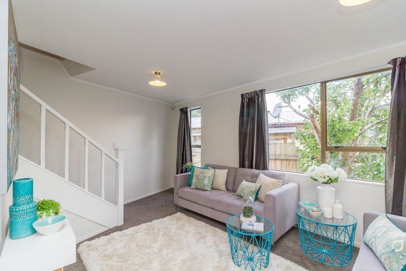 1/74 Gillespies Road, Birchville, Upper Hutt - Carousel 2
