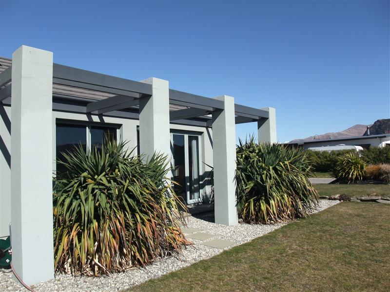 39 Kingston Street, Albert Town, Wanaka - Carousel 1