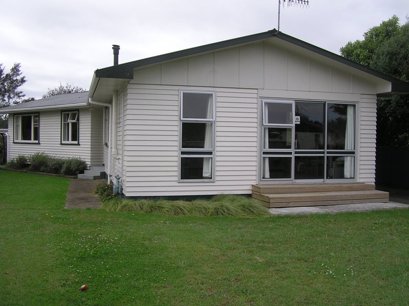 25 Leicester Street, Terrace End, Palmerston North - Carousel 1