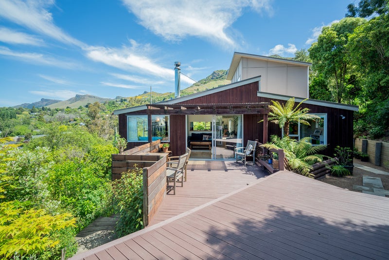 896 Governors Bay Road, Lyttelton - Carousel 1