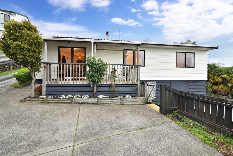 10B Pelorus Street, Welcome Bay, Tauranga - Carousel 2