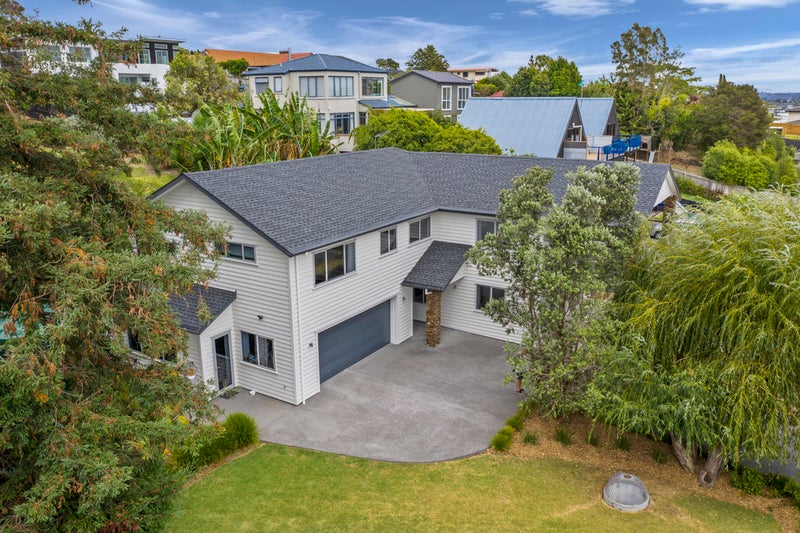10 Crossland Place, Maraetai, Auckland - Carousel 1