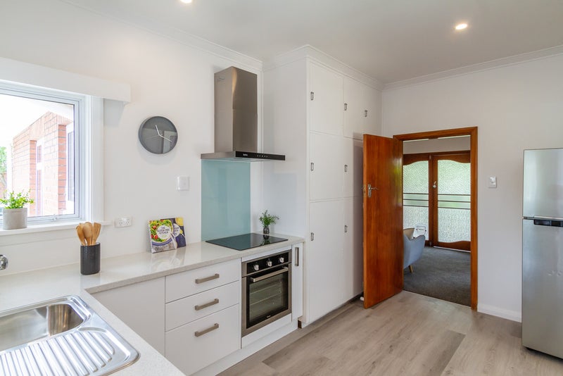 2 Flavia Grove, Clouston Park, Upper Hutt - Carousel 2