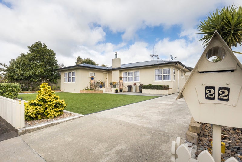 22 Forbury Avenue, Takaro, Palmerston North - Carousel 1