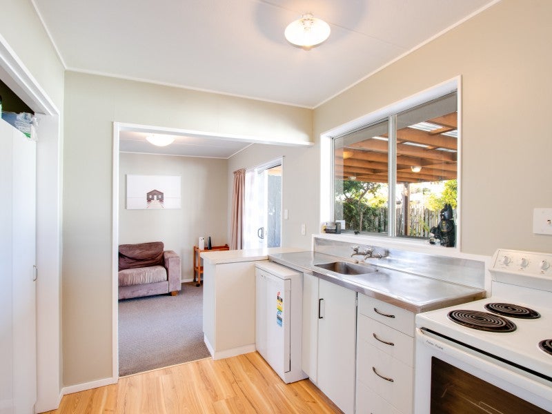 424 Kennedy Road, Pirimai, Napier - Carousel 2