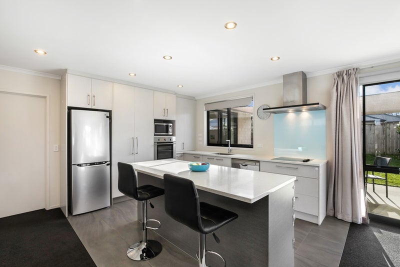 56 Mark Ball Drive, Pokeno - Carousel 1