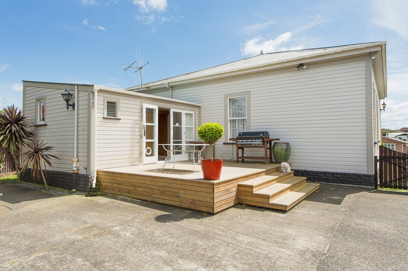 29 Kawatiri Avenue, Gonville, Whanganui - Carousel 2