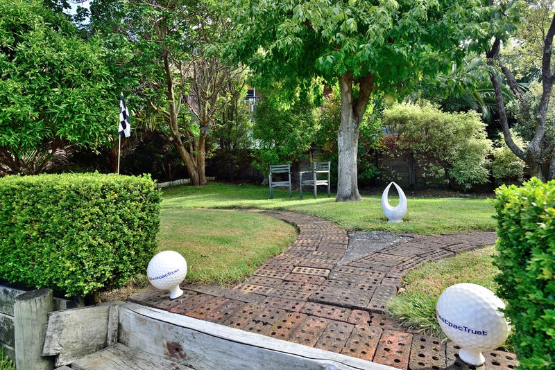 29 Polkinghorne Drive, Manly, Whangaparaoa - Carousel 2