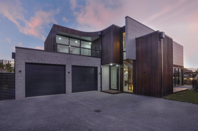 0 Pembroke Road, Stratford - Carousel 1