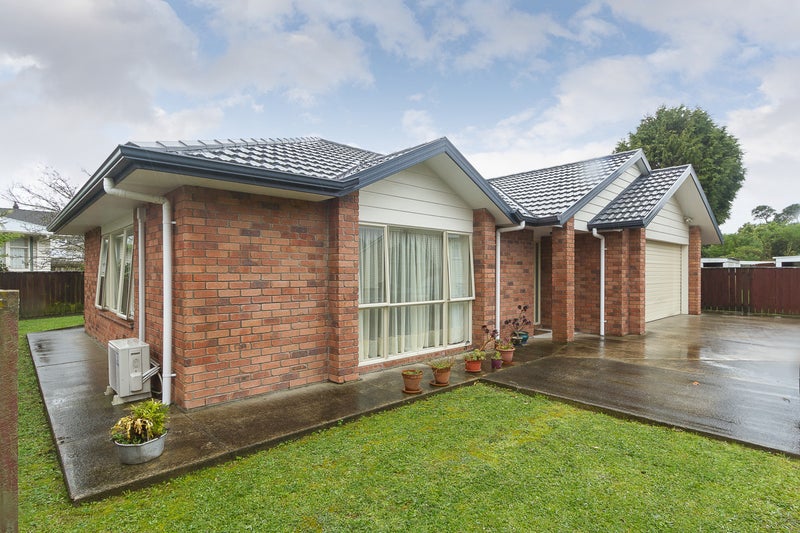 11A Waldie Grove, Avalon, Lower Hutt - Carousel 1
