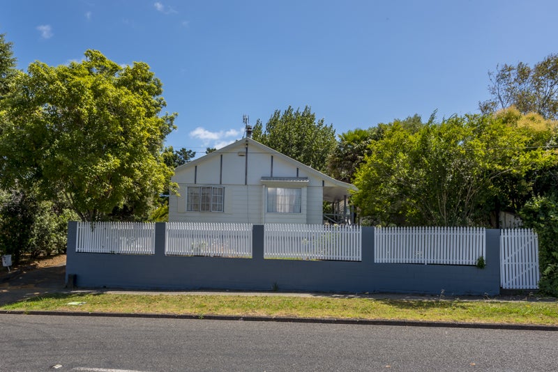 79B Hillcrest Road, Papatoetoe, Auckland - Carousel 1