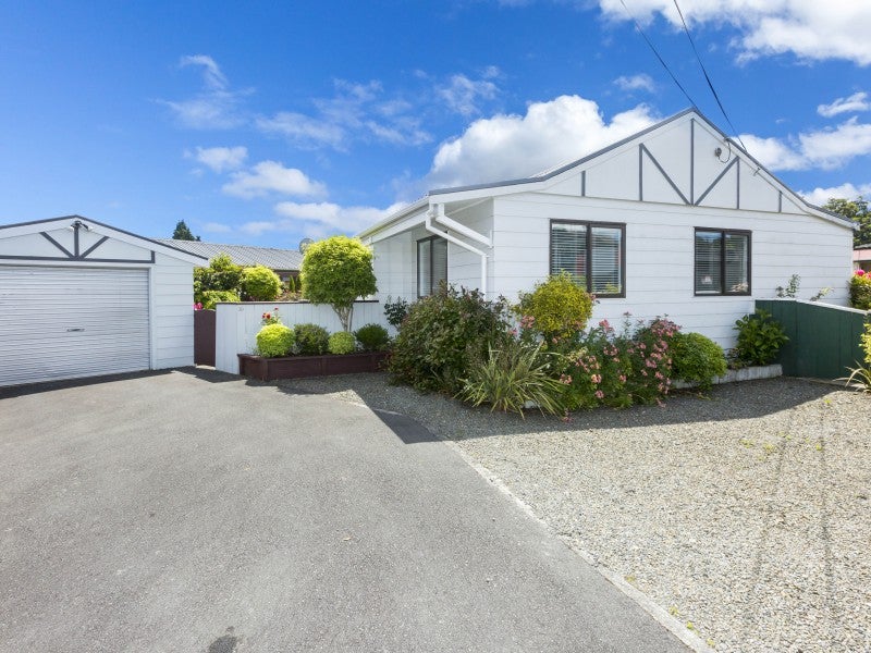 1/30 MacLean Street, Wallaceville, Upper Hutt - Carousel 2
