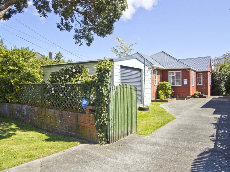 3 Raymond Terrace, Fairfield, Lower Hutt - Carousel 17