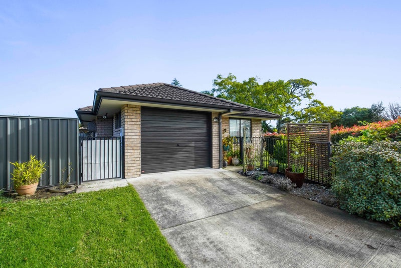 59 Dey Street, Hamilton East, Hamilton - Carousel 1