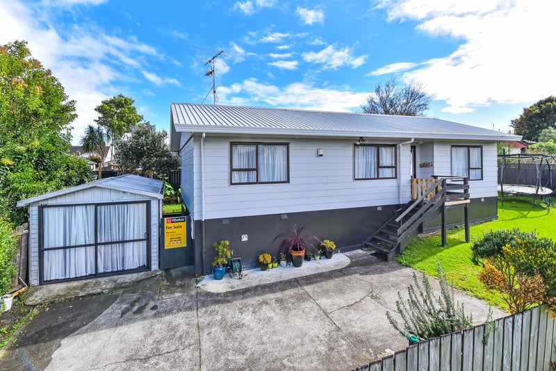 2/14 Frances Street, Manurewa, Auckland - Carousel 1