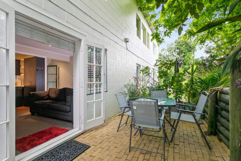 6/5 Claybrook Road, Parnell, Auckland - Carousel 1