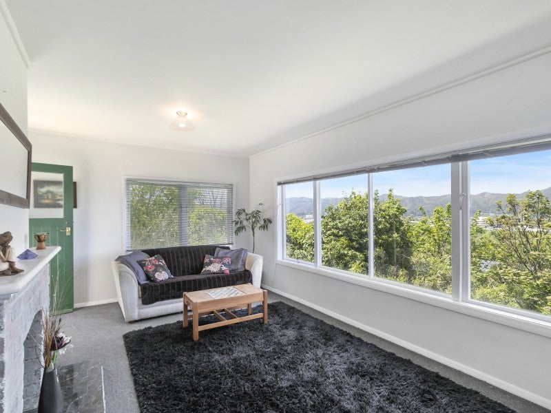 5 Gaskill Grove, Harbour View, Lower Hutt - Carousel 2