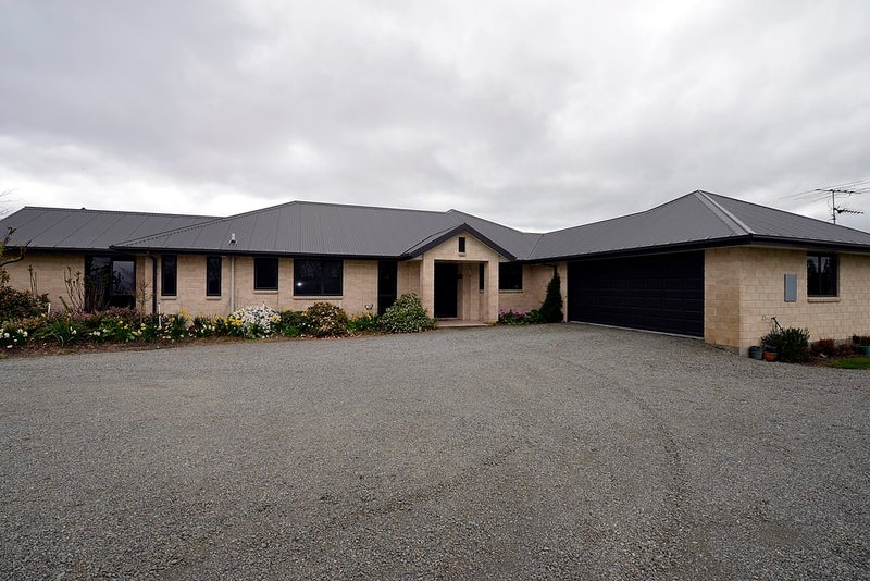 67 Smithfield Road, Elgin, Ashburton - Carousel 1