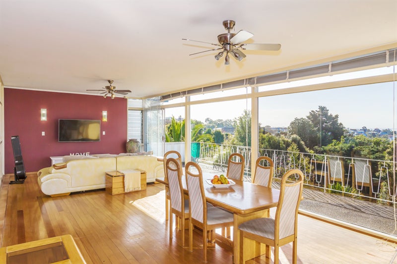 181 Glenfield Road, Hillcrest, Auckland - Carousel 2