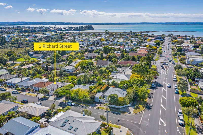 1 Richard Street, Westmere, Auckland - Carousel 23