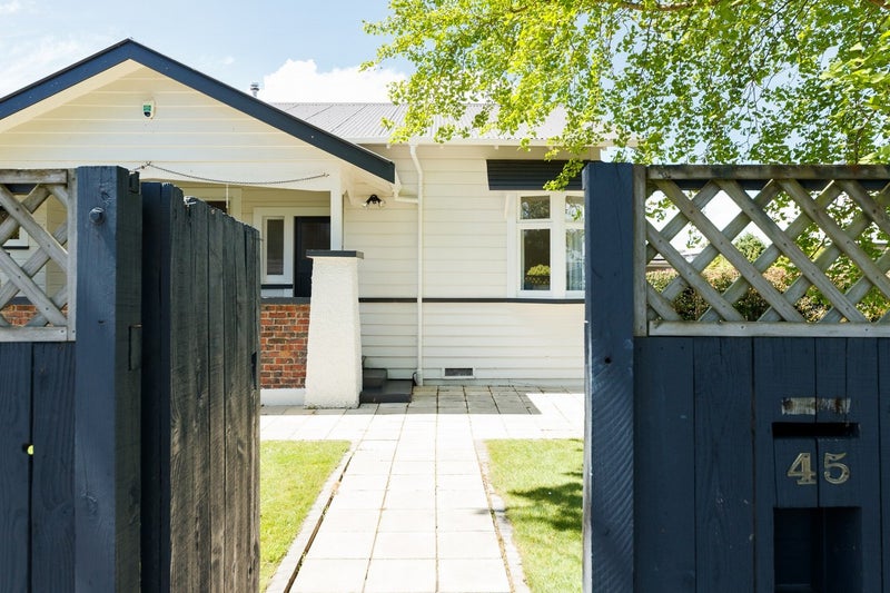45 Batt Street, West End, Palmerston North - Carousel 2