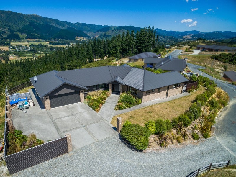 6 McKenzie Way, Timberlea, Upper Hutt - Carousel 1