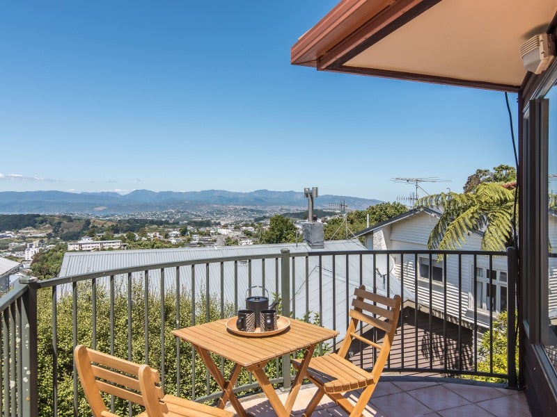 15B Mitchell Street, Brooklyn, Wellington - Carousel 2