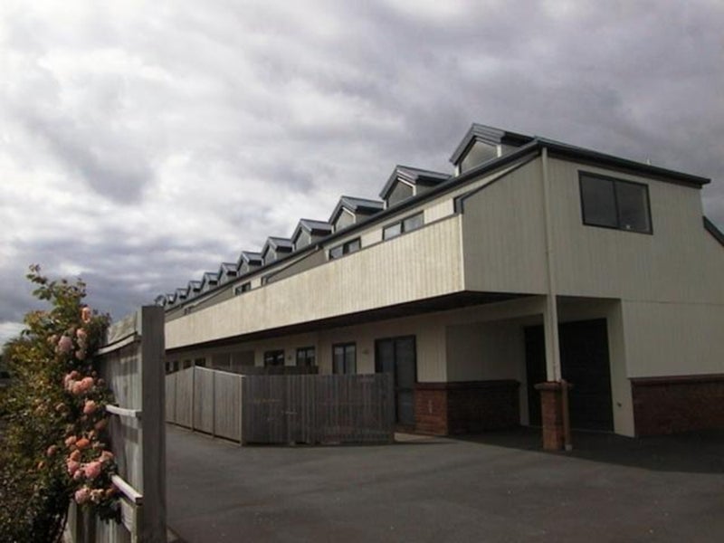 17B Paterson Street, Frankton, Hamilton - Carousel 1