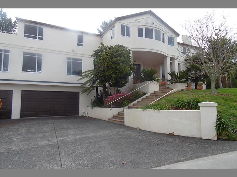 5 Saran Place, Hillsborough, Auckland - Carousel 1