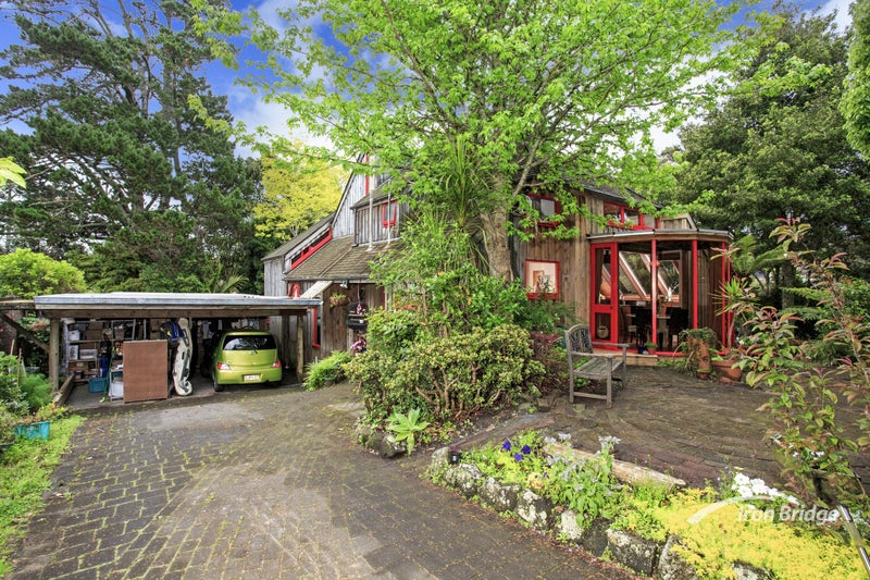 66 Holyoake Place, Chatswood, Auckland - Carousel 1