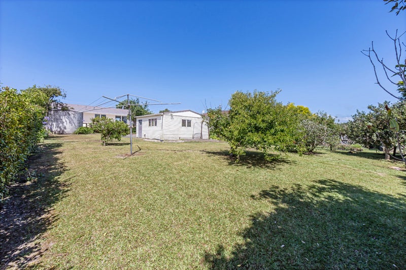 53 SHAKESPEAR RD, Army Bay, Whangaparaoa - Carousel 18