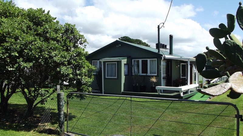 3 Wehiwehi Road, Whangarei - Carousel 2
