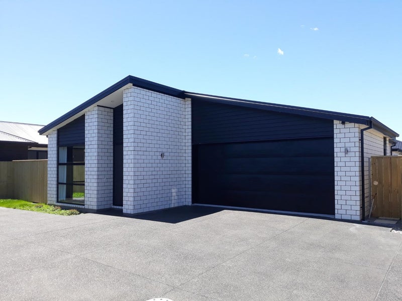 14 Perendale Street, Belfast, Christchurch - Carousel 1