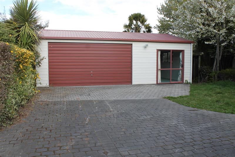 176 Grahams Road, Burnside, Christchurch - Carousel 12