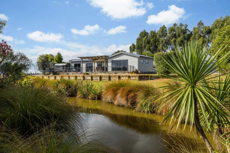 125 Wanganui Road, Marton, Marton - Carousel 1