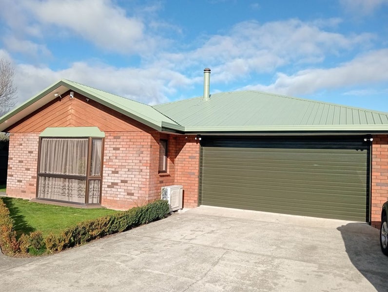 53 Clarke Avenue, Highbury, Palmerston North - Carousel 1