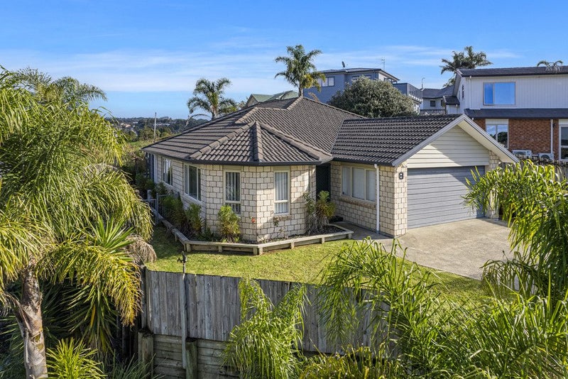 8 Balmacewan Drive, Kamo, Whangarei - Carousel 1