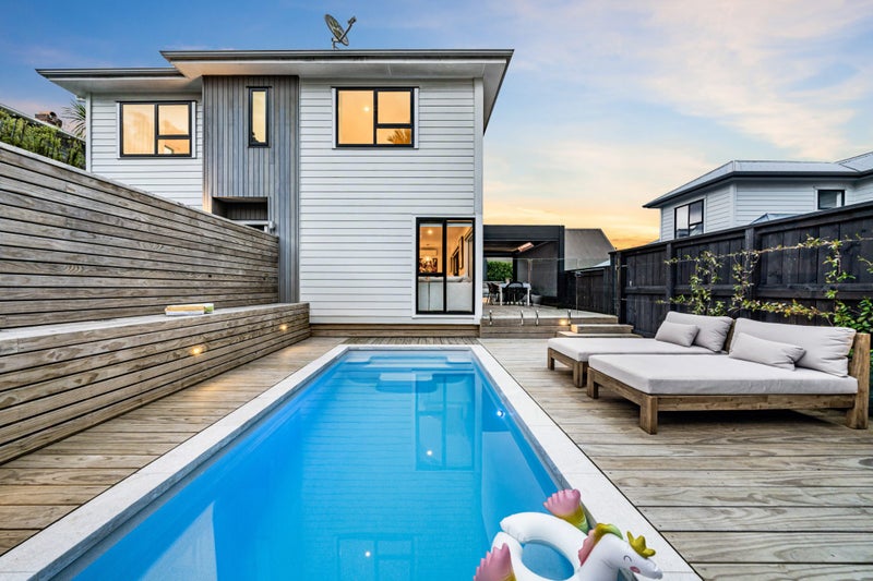 2/70 St Johns Road, Meadowbank, Auckland - Carousel 1