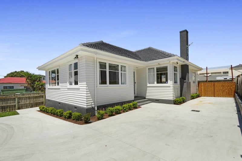 98A Kilbirnie Crescent, Kilbirnie, Wellington - Carousel 1