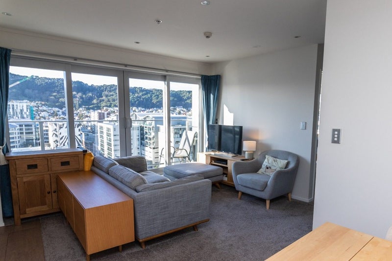 1103/74 Taranaki Street, Te Aro, Wellington - Carousel 2