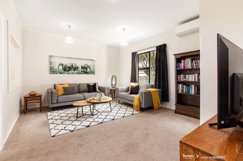 20 Monorgan Road, Strathmore Park, Wellington - Carousel 2