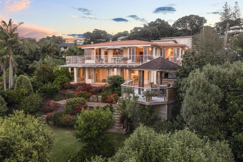 3A Waikare Road, Oneroa, Waiheke Island - Carousel 1