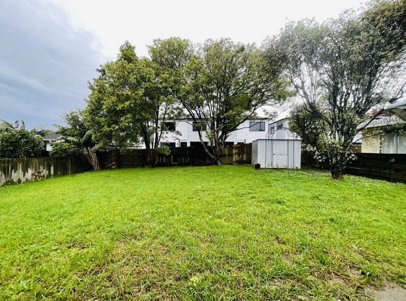 43 Kurnell Drive, Botany Downs, Auckland - Carousel 14