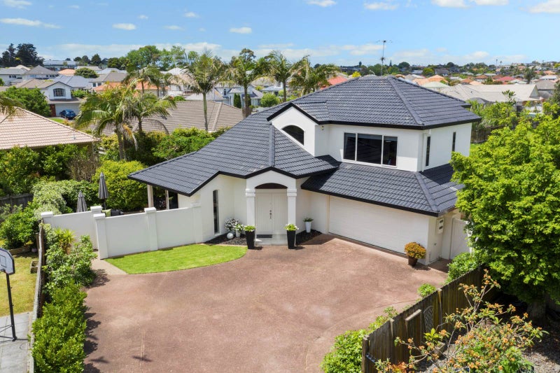 12 Covina Place, Somerville, Auckland - Carousel 1