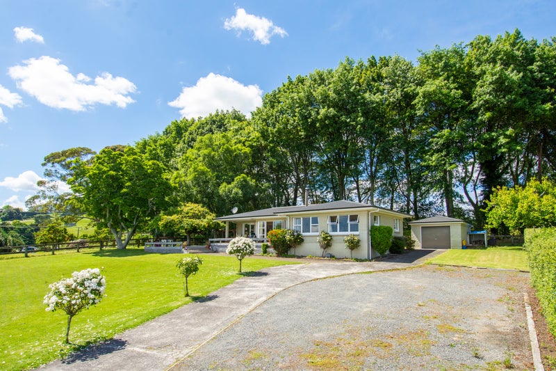 366 Kaitemako Road, Welcome Bay, Tauranga - Carousel 2