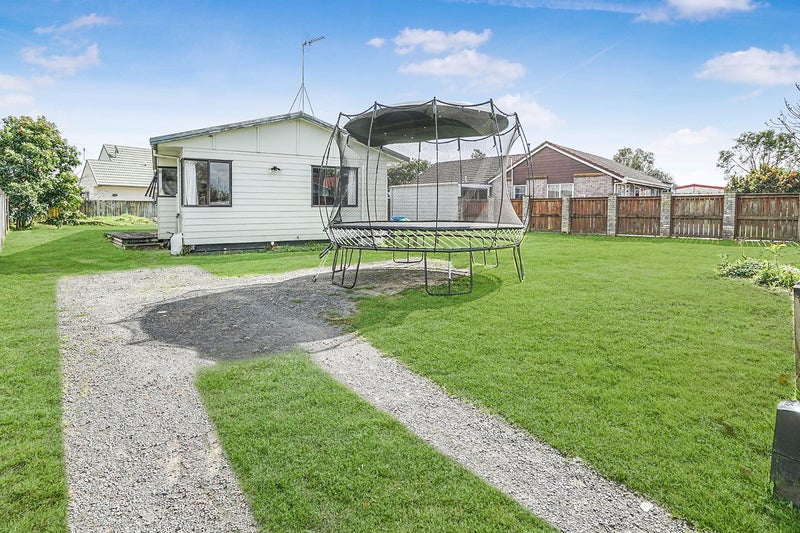 51 Raymond Street, Fairview Downs, Hamilton - Carousel 1