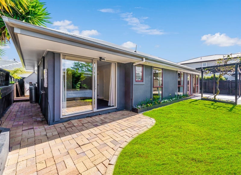 640A Te Atatu Road, Te Atatu Peninsula, Auckland - Carousel 2