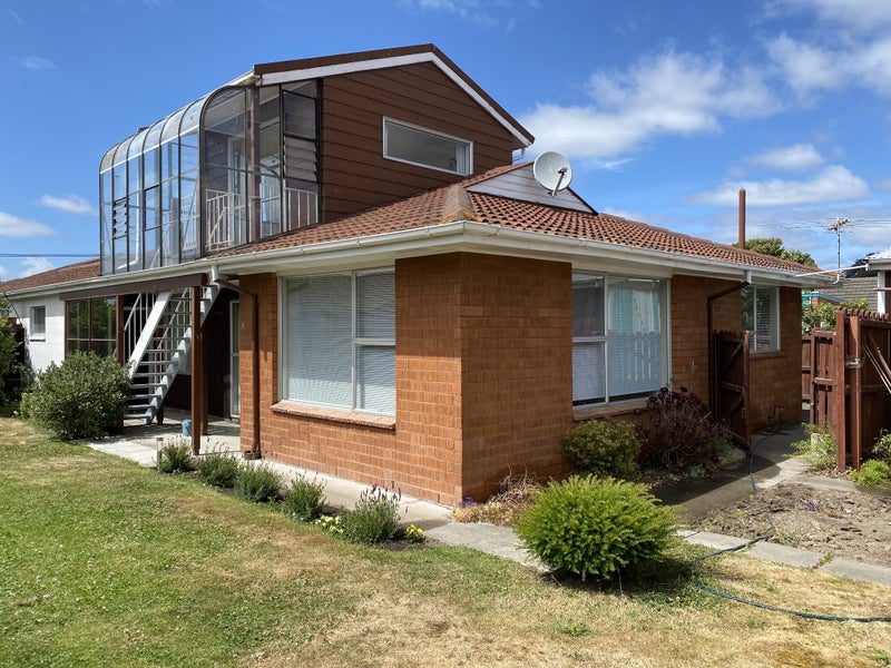 2/243 New Brighton Road, Burwood, Christchurch - Carousel 1